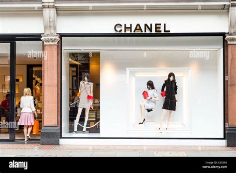 EU Stock CHANEL Clothes